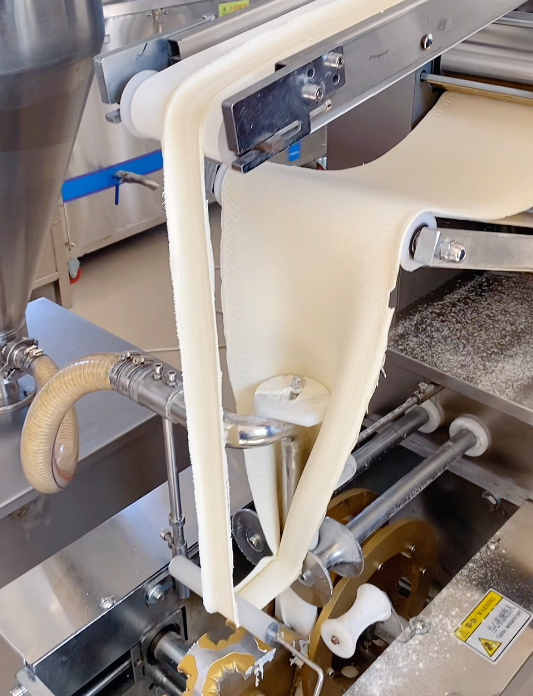 三好流水線餃子機(jī)